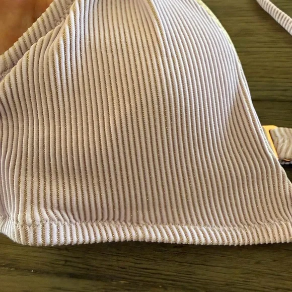 Shade & Shore Lavender Ribbed Metallic Bikini Top 34B Purple Gold Shimmer NEW - Picture 2 of 5